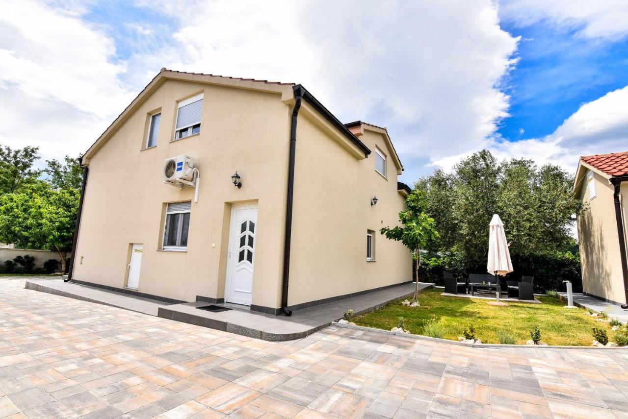 Nova Apartments Poljica  Екстериор снимка