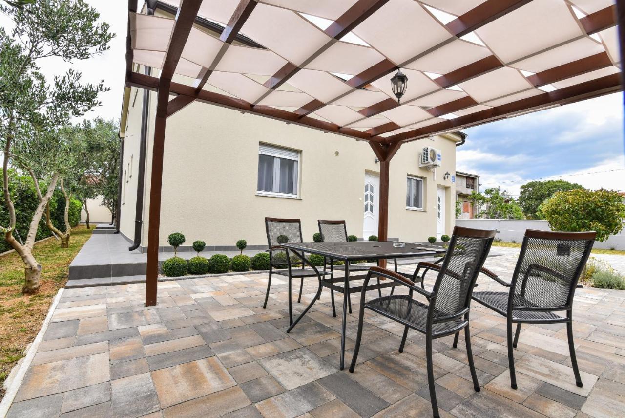 Nova Apartments Poljica  Екстериор снимка