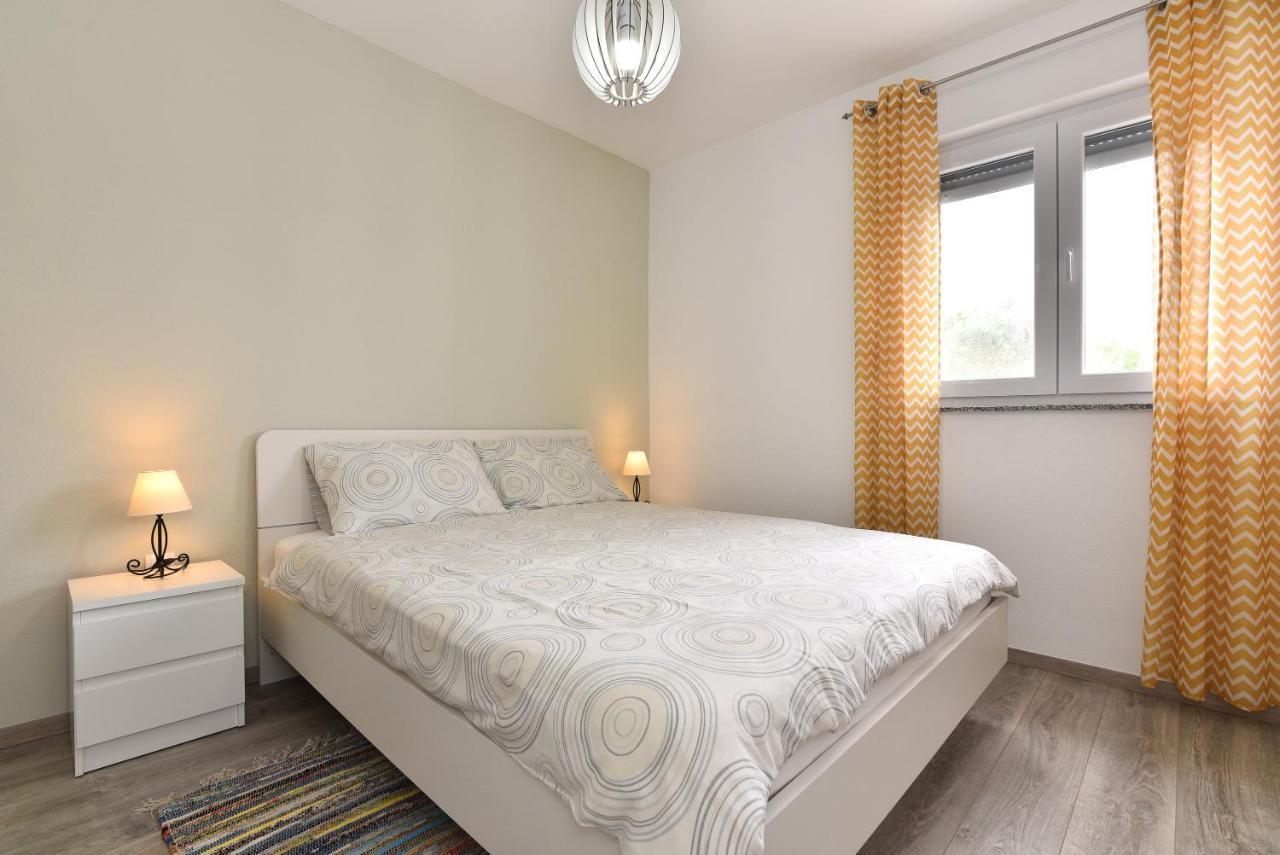 Nova Apartments Poljica  Екстериор снимка
