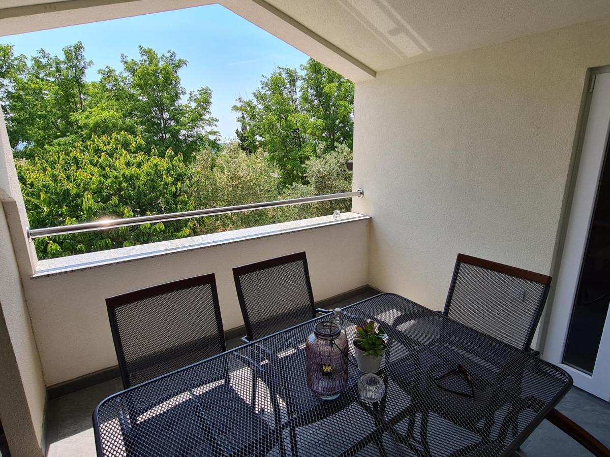 Nova Apartments Poljica  Екстериор снимка